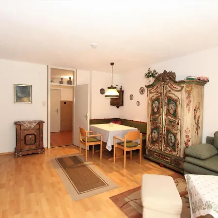 Am Birkenhain-29 By Interhome شقة سيفيلد ان تيرول